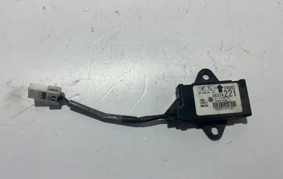 Mitsubishi Lancer Evolution Aerial antenna amplifier 8637A221