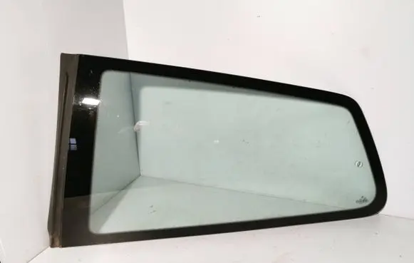 Volkswagen Polo III 6N 6N2 6NF Rear side window 6Q3847099