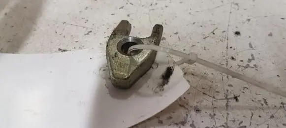 Renault Laguna III Fuel Injector clamp holder
