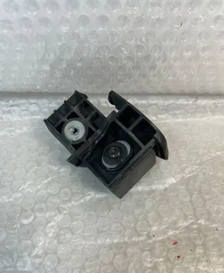 Porsche Cayenne (9Y0 9Y3) Front bumper mounting bracket 9y0807711