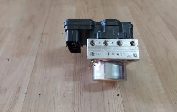 Toyota RAV 4 (XA10) Sensor 116040-76310