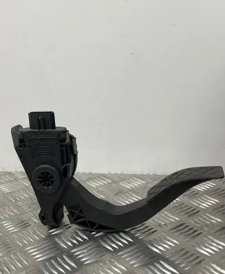 Audi Q5 SQ5 Accelerator throttle pedal 8k1721523A
