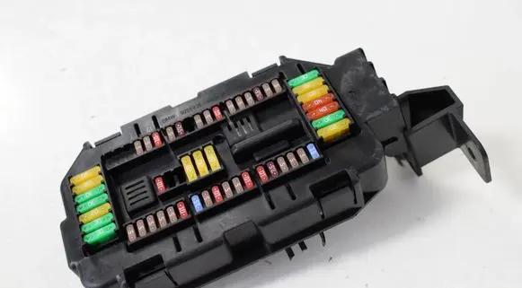 BMW 2 F22 F23 Fuse box set 6819653