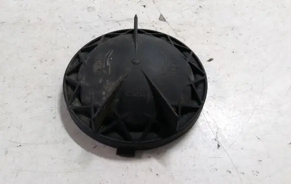 Mazda 6 Headlight/headlamp dust cover F014002520