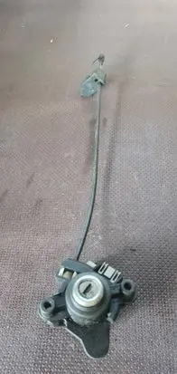 BMW 5 E60 E61 Tailgate exterior lock 8241088