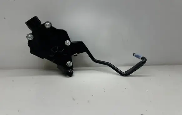 Lexus IS III XE30 Accelerator throttle pedal 7811030151 1988009750 02R28E00062