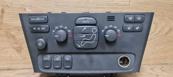 Volvo V70 Climate control unit