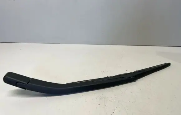 Volvo XC60 Rear wiper blade arm 3133420