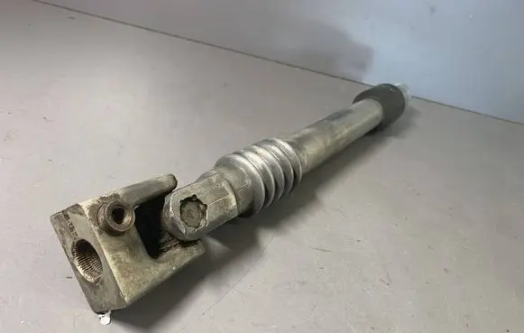 BMW 7 E38 Steering column universal joint 1161621 32311161621