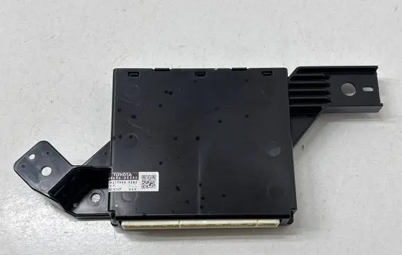 Toyota Highlander XU50 Other control units/modules 886500E342 TN2774004382