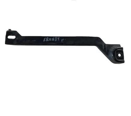Chevrolet Equinox Radiator mount bracket 84273816