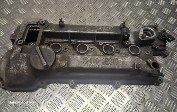 Hyundai Veloster Rocker cam cover 224102B610