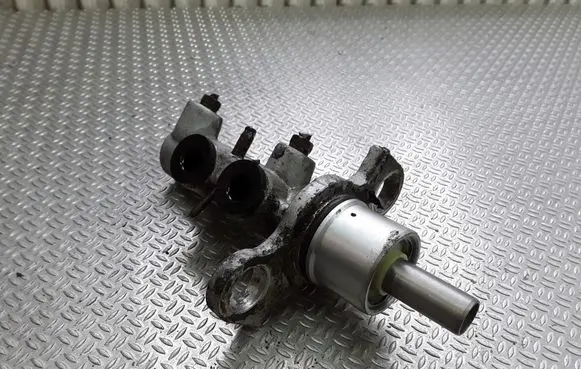 Opel Vectra C Master brake cylinder