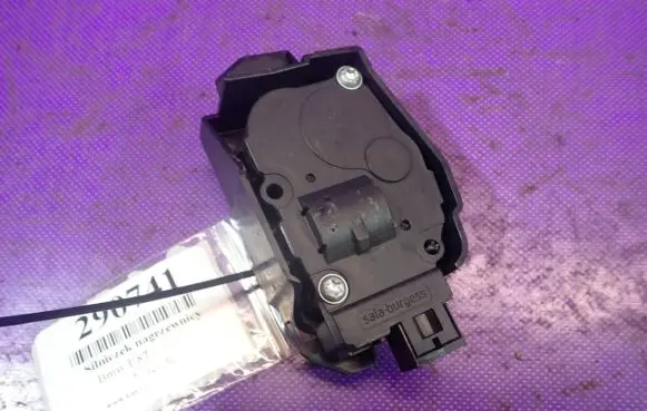 A/C air flow flap actuator/motor