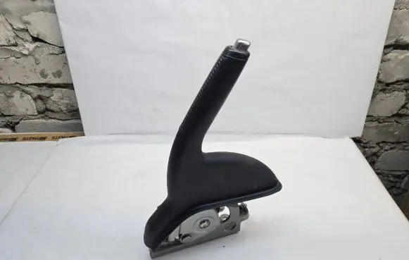 Mazda CX-7 Hand brake release handle 