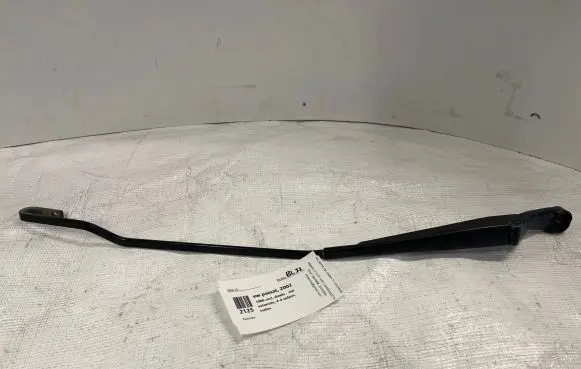 Volkswagen PASSAT B5.5 Front wiper blade arm 3B1955410