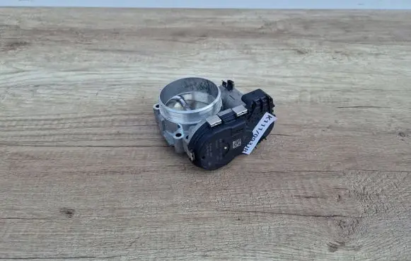 Mercedes-Benz E AMG W213 Throttle body valve A1771410500