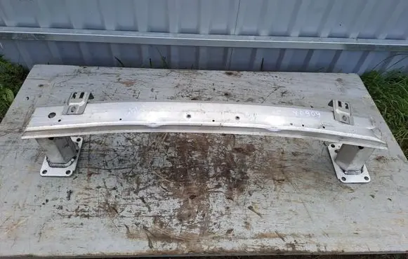 Citroen C5 Aircross Front bumper cross member