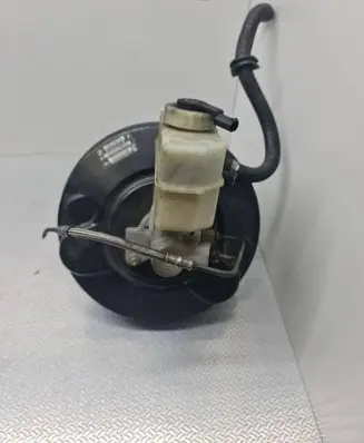 BMW 3 E46 Brake booster 6757118 02513152102341