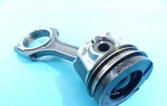 Toyota Land Cruiser (J200) Piston IMPRK1102087
