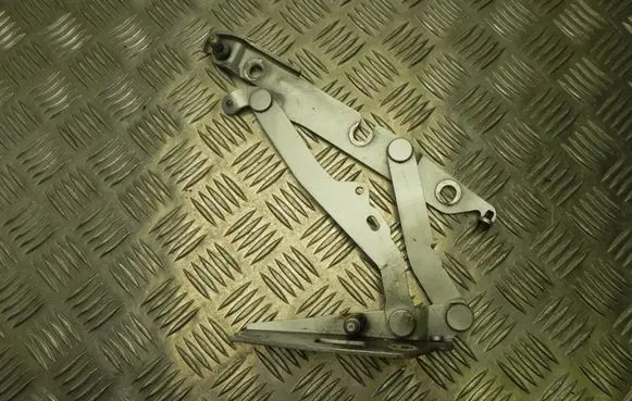 Audi A6 S6 C6 4F Tailgate/trunk/boot hinge 4F5827302 T1887