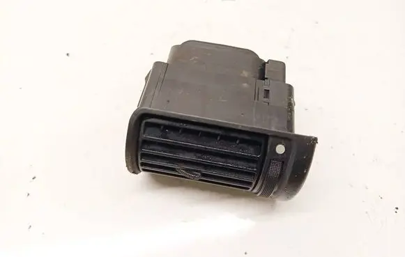 Audi A4 S4 B5 8D Dash center air vent grill 8d1820901