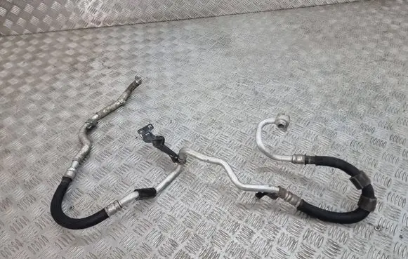 Jaguar F-Type Gearbox oil cooler pipe/hose Ex5319n602af