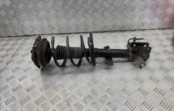 Renault Clio III Front shock absorber/damper