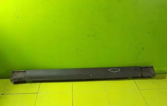 Fiat Panda II Side skirt front trim AP71