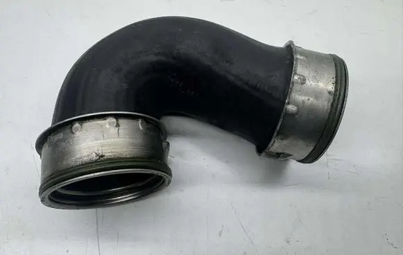 Skoda Superb B5 (3U) Intercooler hose/pipe 3B0145834AC