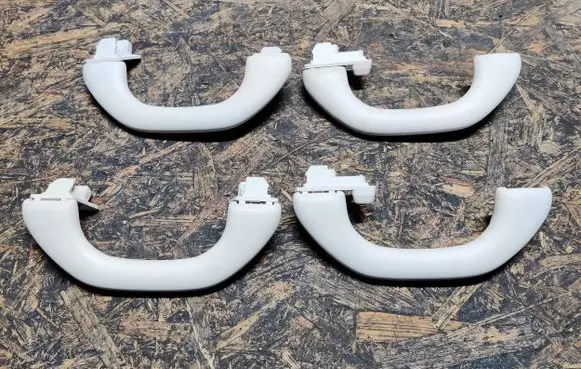 Volkswagen PASSAT B7 Rear interior roof grab handle 1K0857607