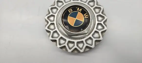 BMW 5 E34 Original wheel cap 1179828 36131179828
