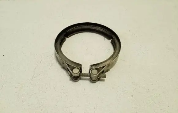 Volkswagen Tiguan Muffler pipe connector clamp 04L131455A
