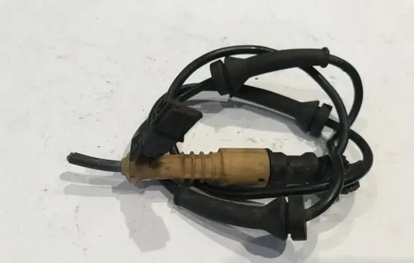 Renault Megane II ABS brake wheel speed sensor 8200446282