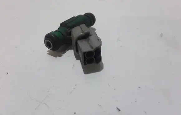 Hyundai Santa Fe Fuel injector 3531037150 9260930004