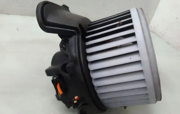 Opel Corsa D Heater fan/blower
