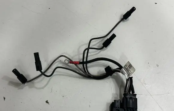 BMW X5 F15 Glow plug pre-heat relay 8570087 7822098