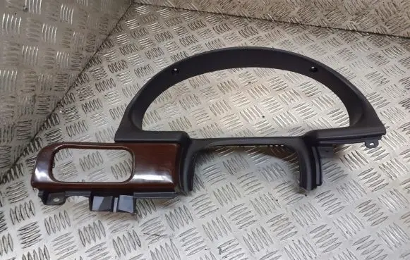 Chrysler 300M Steering wheel column trim OMN59TRM