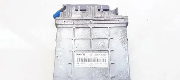 Renault Scenic I Engine control unit/module 0281010077 7700114644