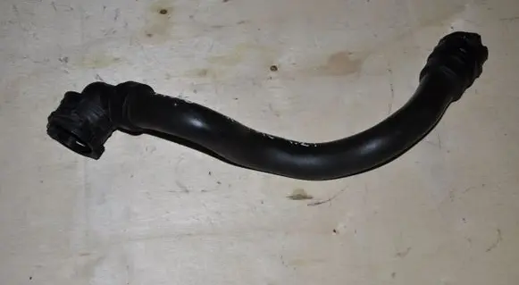 Citroen C4 II Picasso Engine coolant pipe/hose