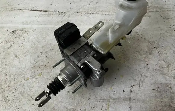 Toyota Corolla E210 E21 ABS Pump 4721012340 217901160447