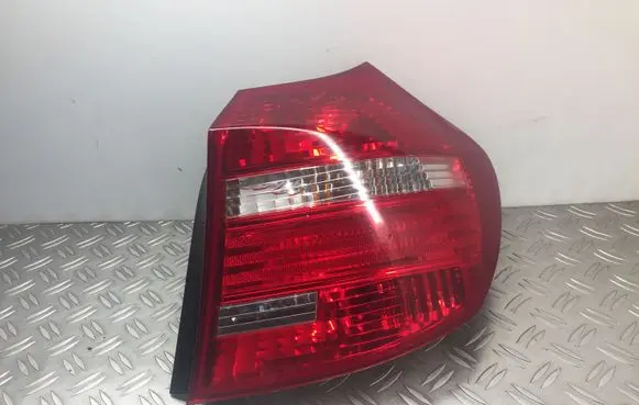 BMW 1 E81 E87 Rear/tail lights 7164956