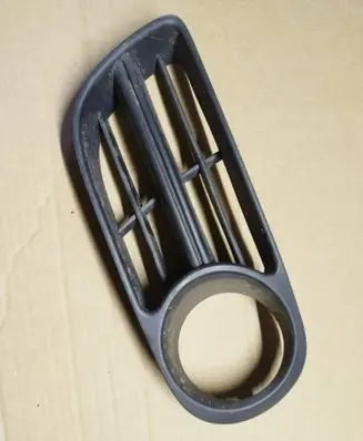 Skoda Fabia Mk1 (6Y) Front bumper lower grill 6Y0853666F