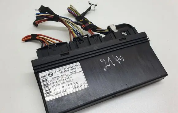 BMW 5 E60 E61 Comfort/convenience module 6135913603901 9136039 913603901
