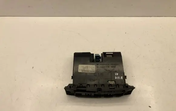 Mercedes-Benz ML W164 Car ashtray A1648100030