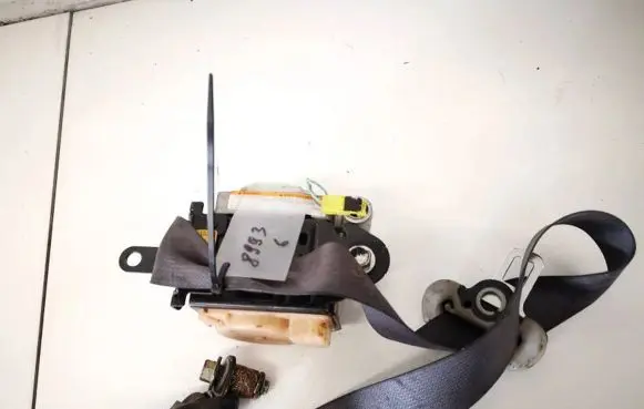 Suzuki Liana Front seatbelt 8492055g2 84920-55g2