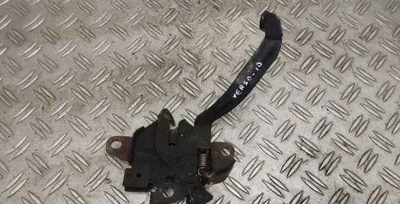 Toyota Verso Engine bonnet/hood lock/catch 
