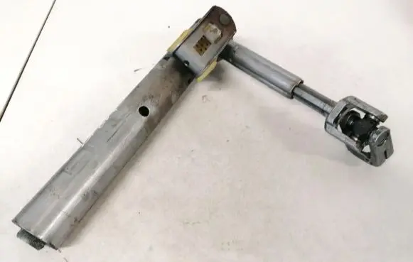 Skoda Octavia Mk1 (1U) Steering column universal joint