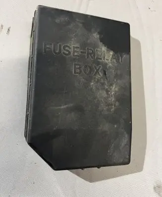 Hyundai Tucson JM Fuse box cover 912102E101
