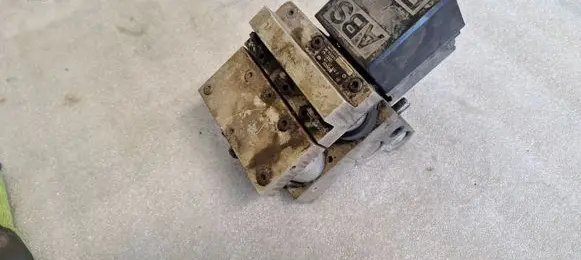 Audi 100 S4 C4 ABS Pump 0265211001